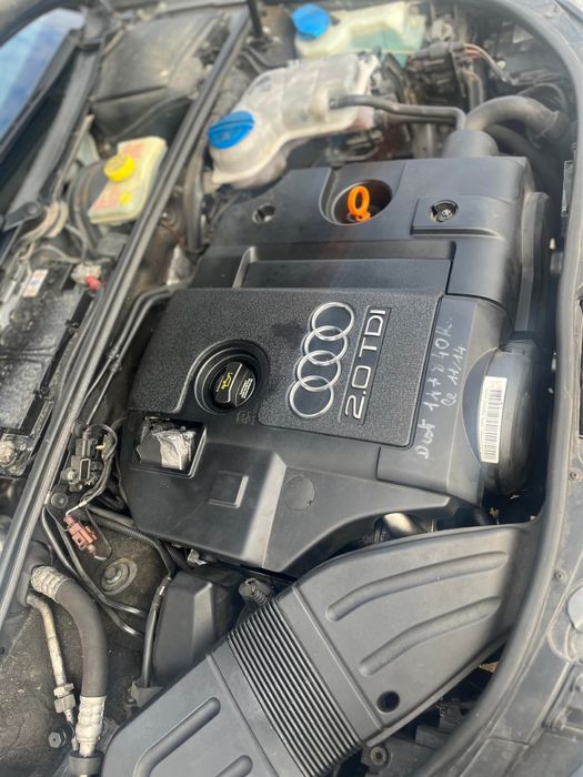 Vand audi a4 B7 masina arata foarte bine