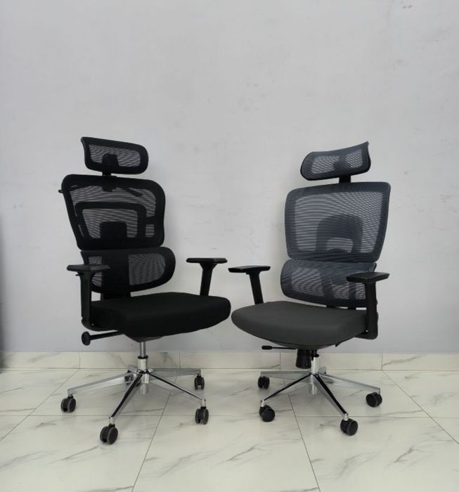 Офисное кресло модель Axel Hb black