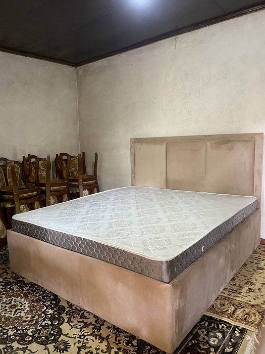Spalni sotiladi.