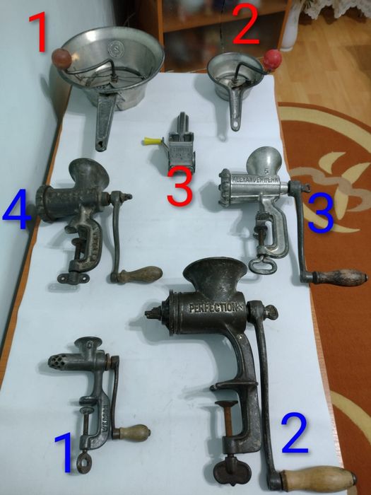 'Cuțit unt / Untieră/ linguriță / cucte alimentare /altele