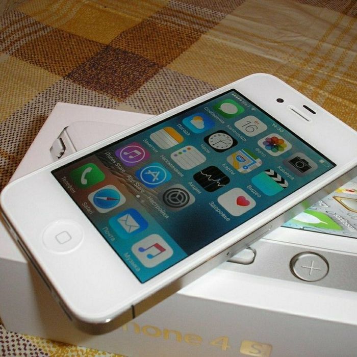 Iphone 4s ideal holatda