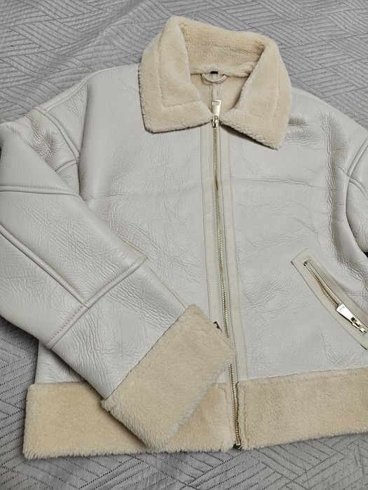 Пухено яке с яка