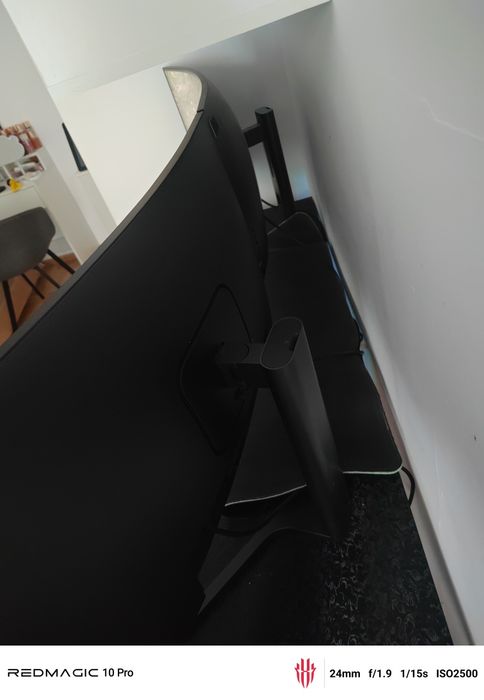 Monitor gaming Xiaomi Mi curved 4k 180 hz