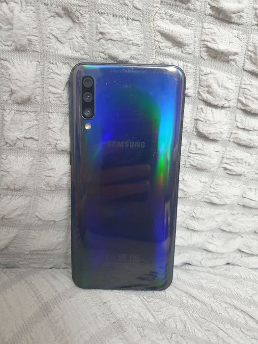 Samsung Galaxy A50 4/128GB Black Gray Original Igravoy Holati Yaxshi