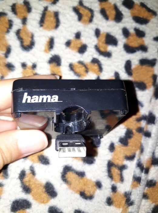 Четец за карти Hama