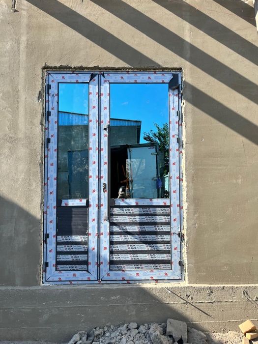 Пластик терезе. Витраж. Балкон.