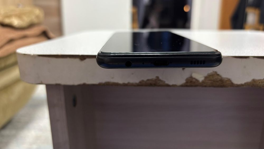 Продам  samsung galaxy A12