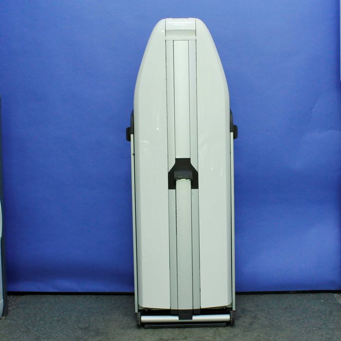 Statie de calcat Miele B 2312 Fashion Master, Sistem Premium: alb/antracit