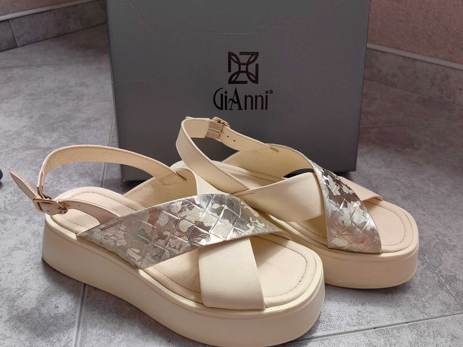 Сандали  на GiAnni