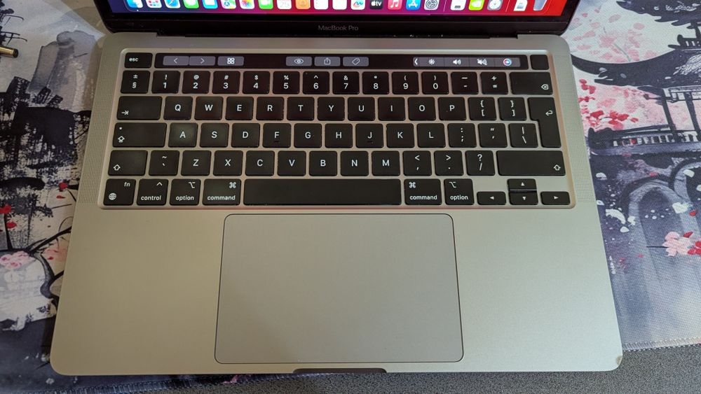 Macbook pro m1 full box