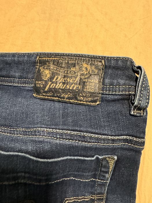 Дънки Diesel 35 като нови