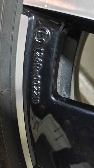 20" Оригинални джанти Hyundai + гуми GoodYear Eagle F1 245/40 R20 99V
