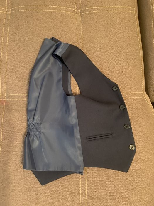 Продам школьную форму на мальчика