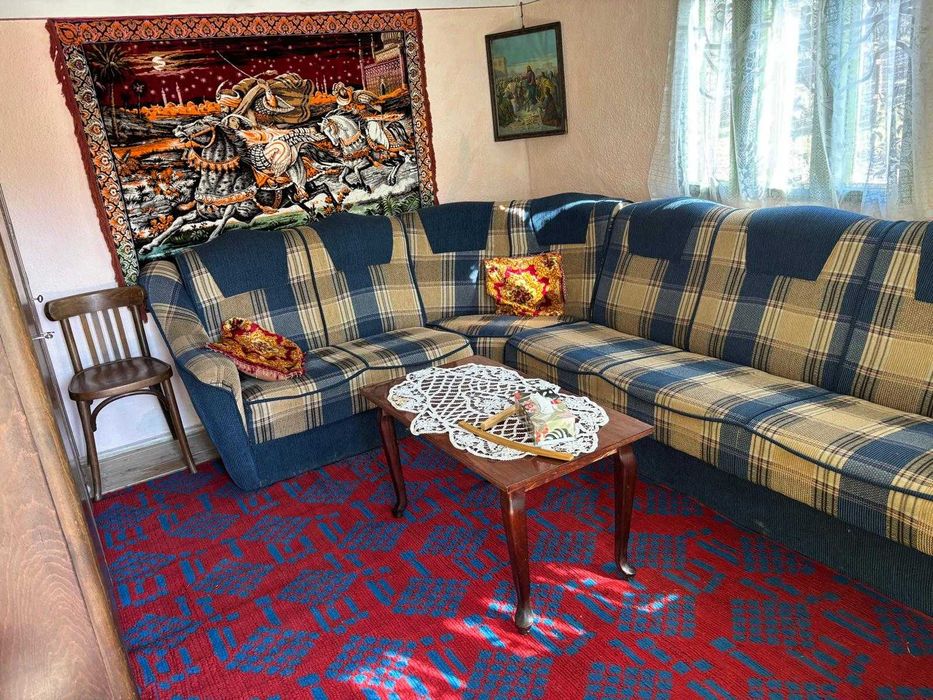 De Vanzare Casă Bătrânească, teren aproximativ 2000m