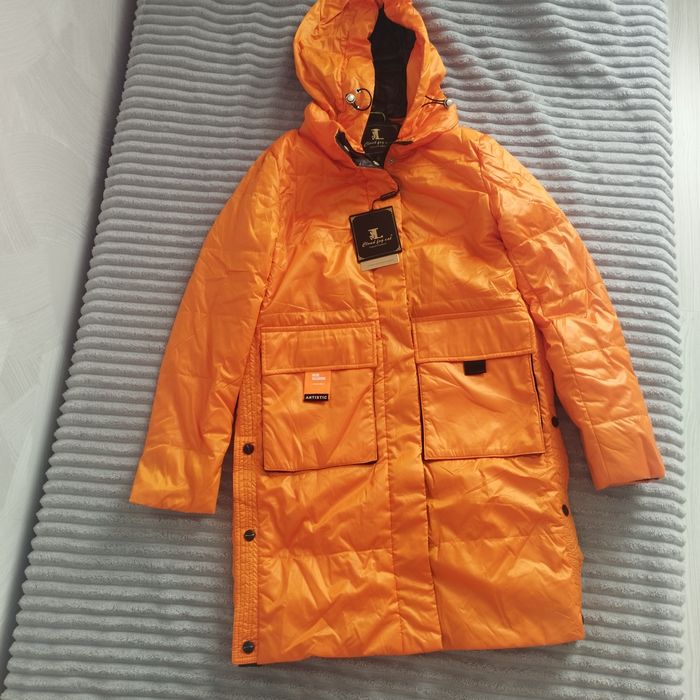 продам куртку весна - осень