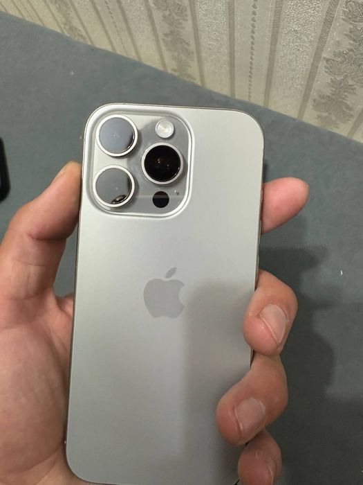 Apple iPhone 16 Pro 128GB — идеальное состояние