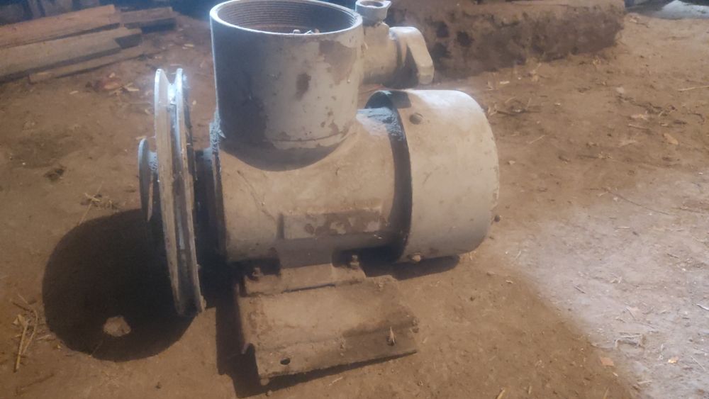 Generator sotiladi narxini kelishamiz