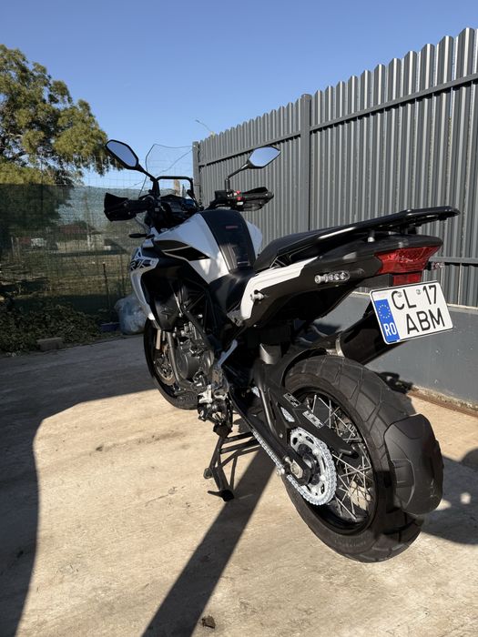 Benelli trk 502x
