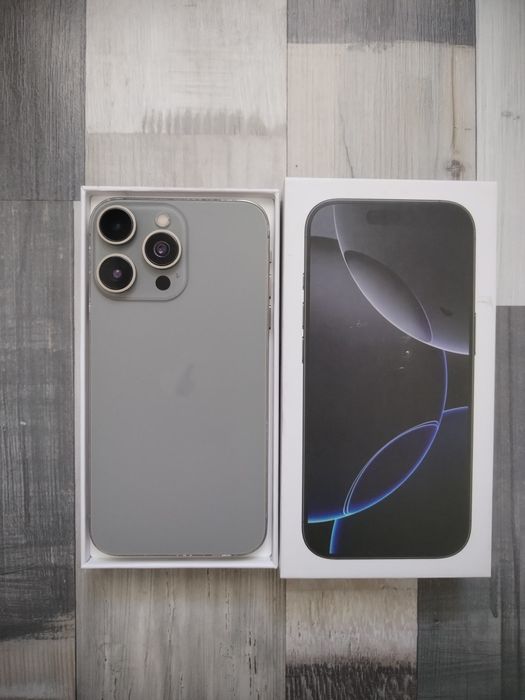 Айфон хр в корпусе 16 про/256G телефон