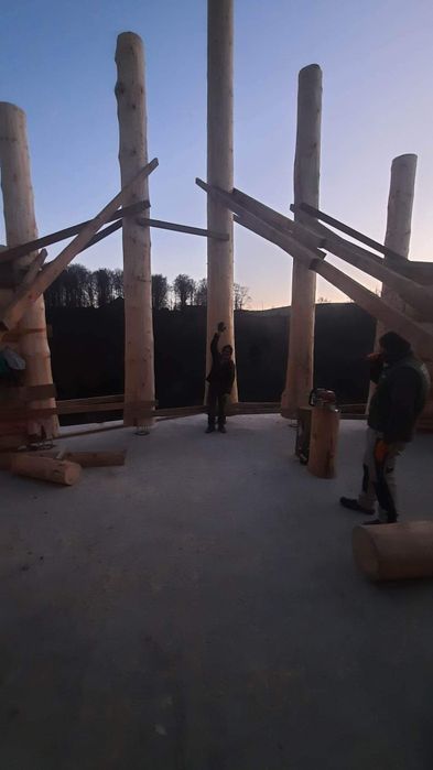 Case cabane lemn rotund necalibrat