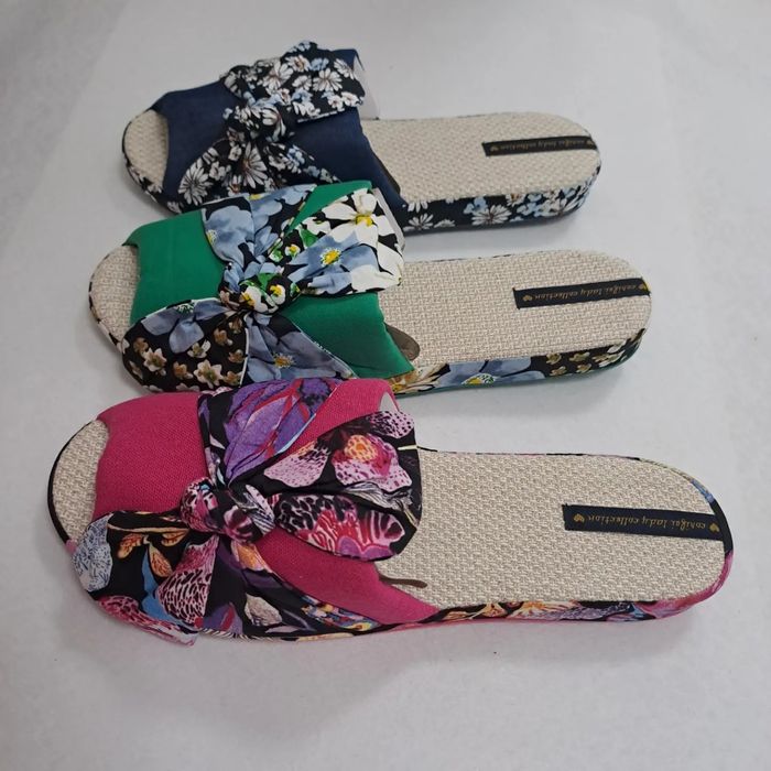 Тапочки домашние новые