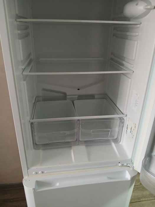 Продам холодильник в рабочем состоянии.