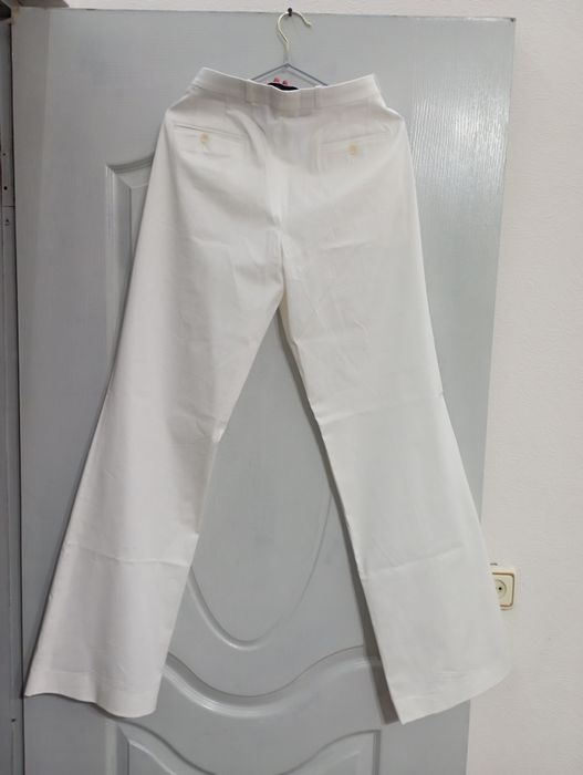 Женские белые брюки