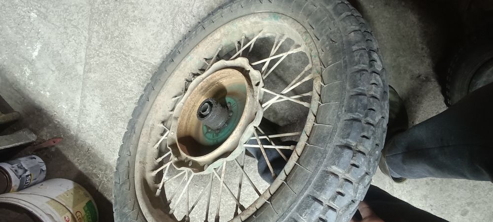 Колесо на мотоцикл Урал в сборе