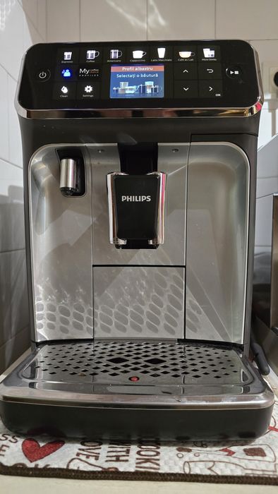 Expresor automat Philips seria 5400