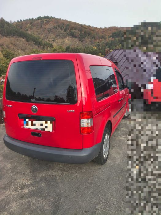 Vând vw Caddy 2009