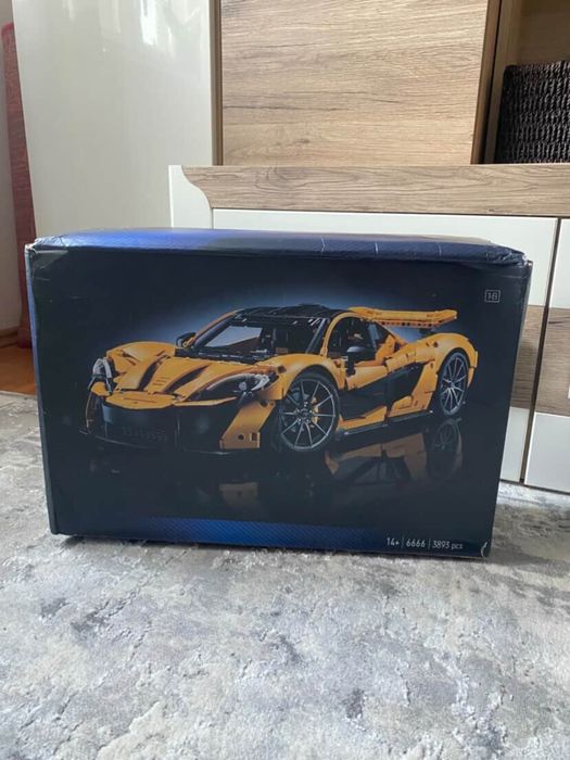LEGO® Technic - McLaren P1™ 42172, 3893 piese
