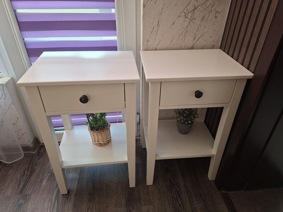 Нощни шкафчета/помощни масички