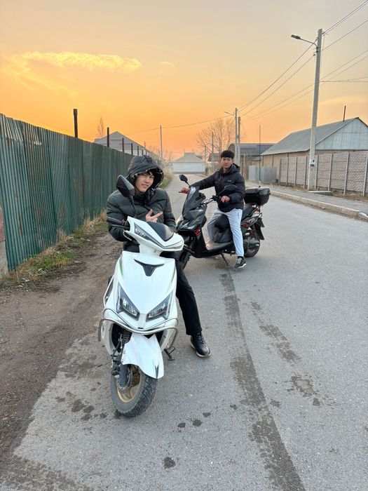 Мопед м8 про 150куб идеал царапин нету