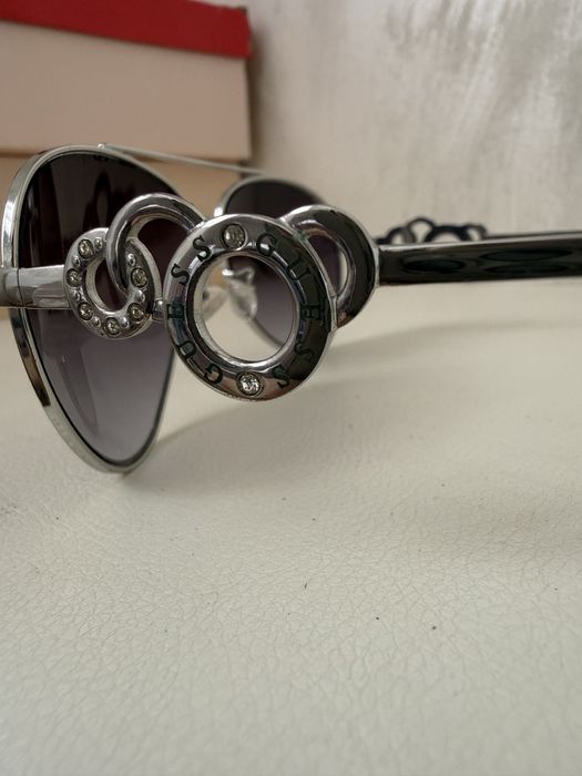 Слънчеви очила Guess