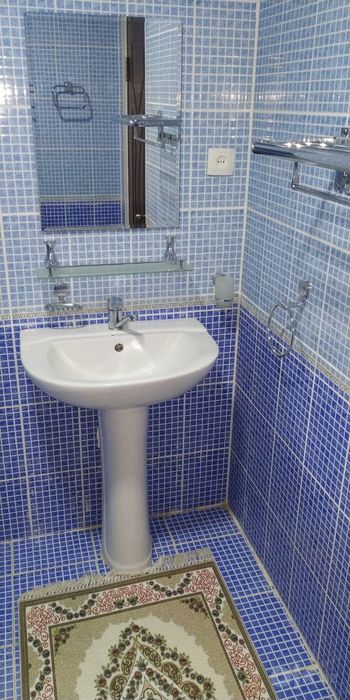 Аренда квартира люкс 3 хона Янгиабад Ангрен Нарх 1 кун учун курсатилга