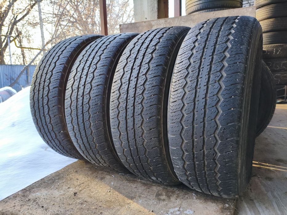 275 65 R17 Комплект. AT