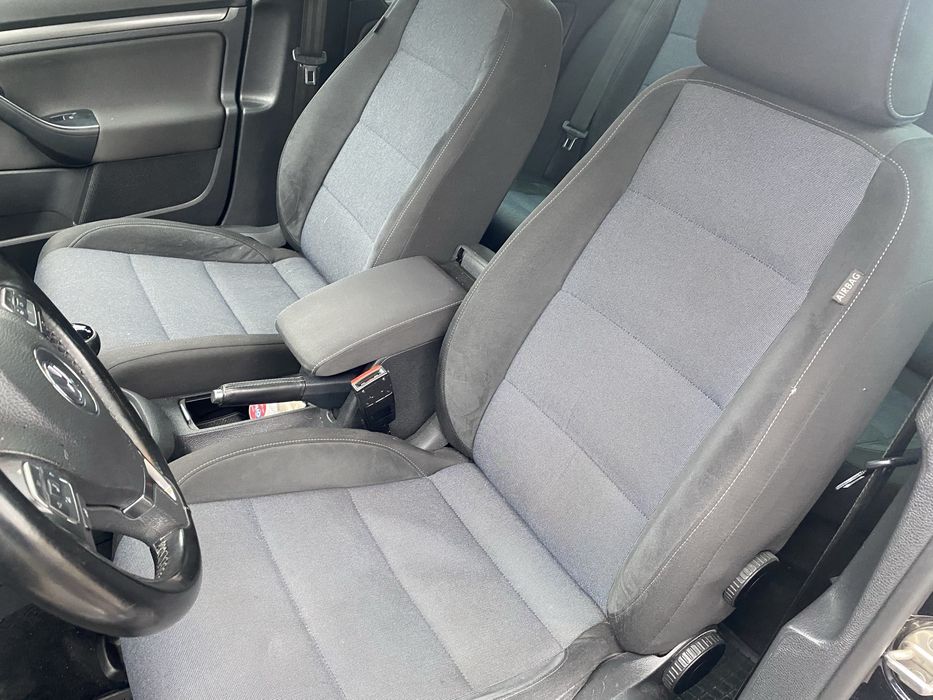 VOLKSWAGEN Golf 2012 — imagine 5