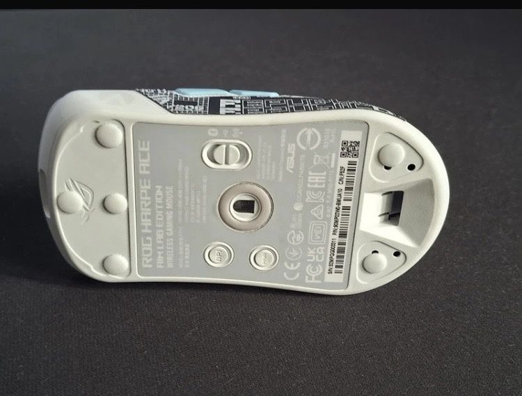 Mouse Asus Rog alb