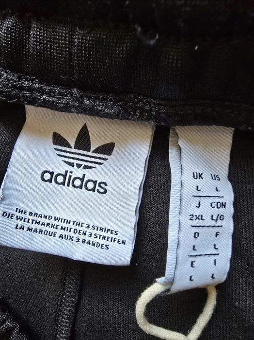 Adidas Original    L