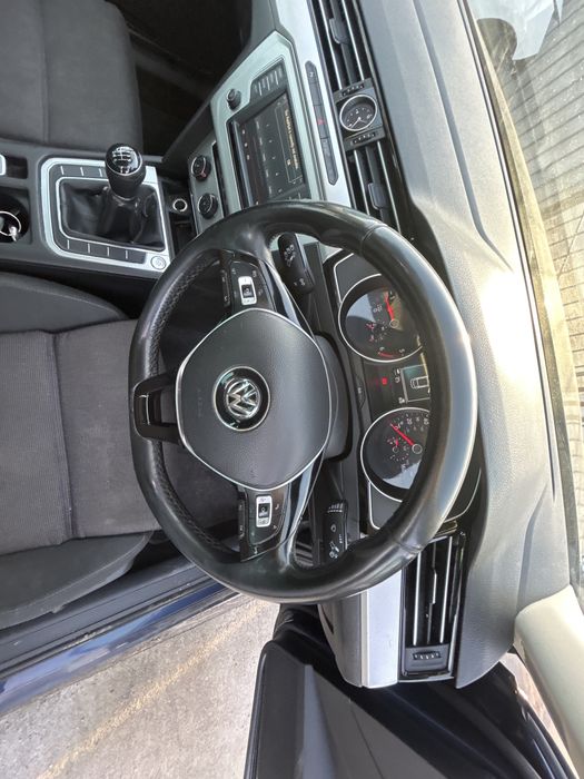 Volan piele cu airbag vw passat b8 an 2016