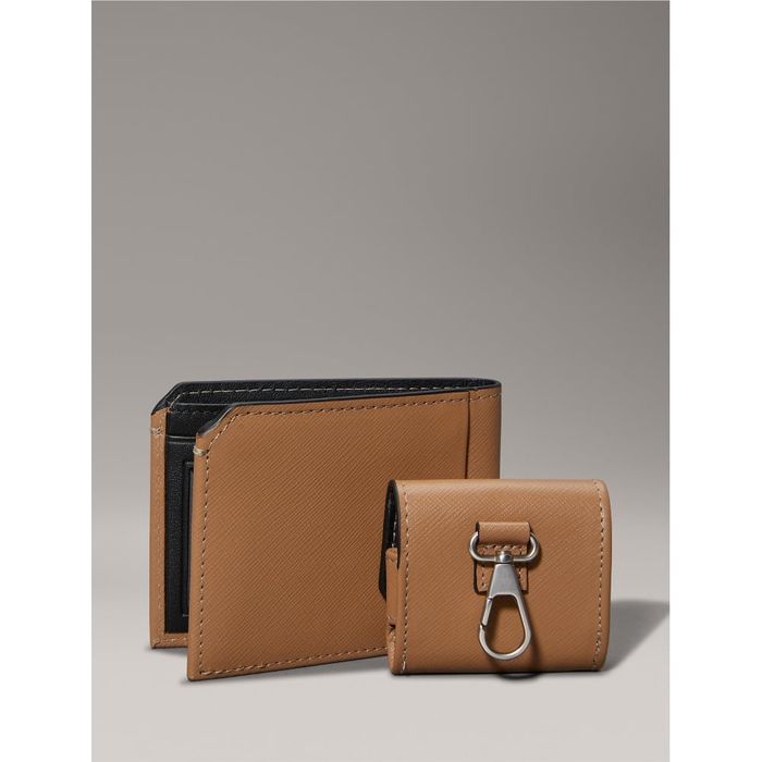 Набор портмоне+кейс для наушников Calvin Klein