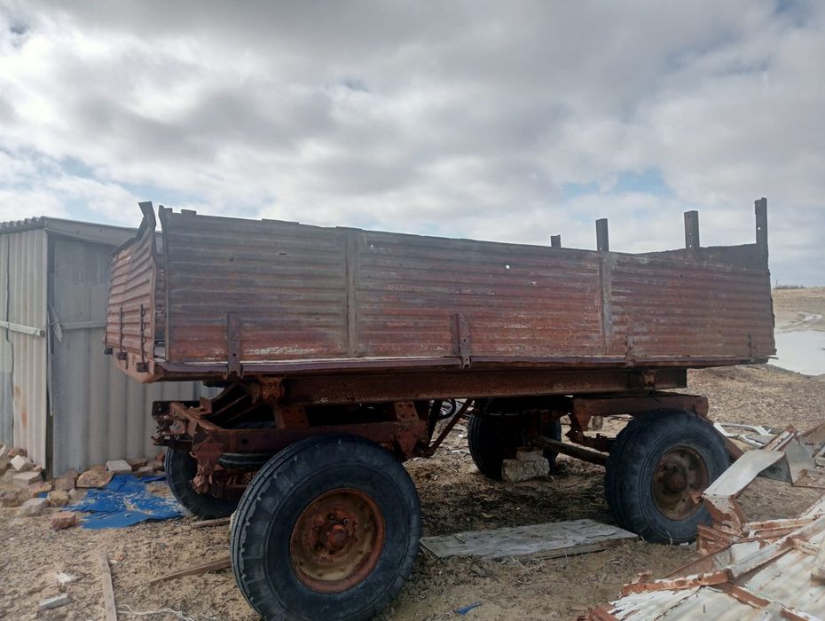 Прицеп тракторный