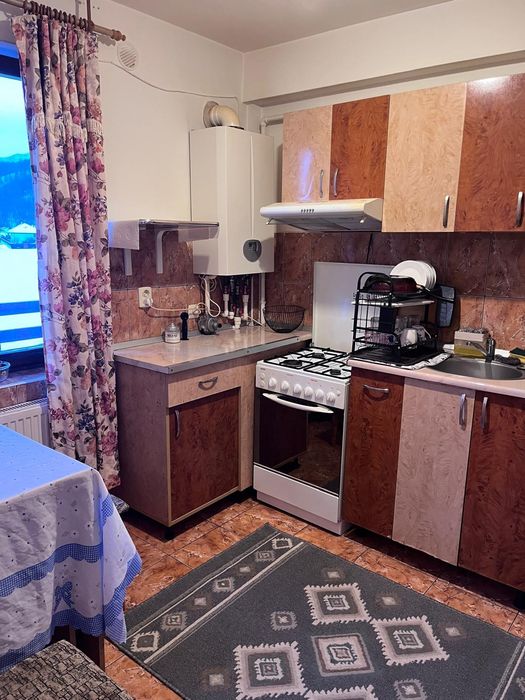 Inchiriez garsoniera