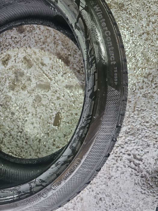 225 40 18 m+s continental