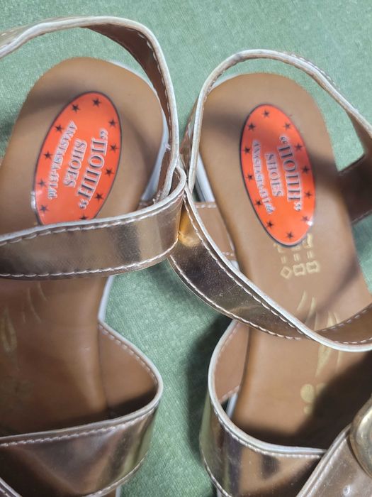 Дамски сандали.7