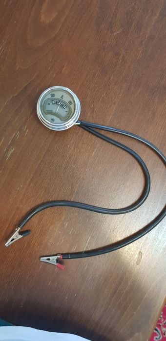 Pipeta masurat acid baterie si aparat masura volti baterie auto vechi
