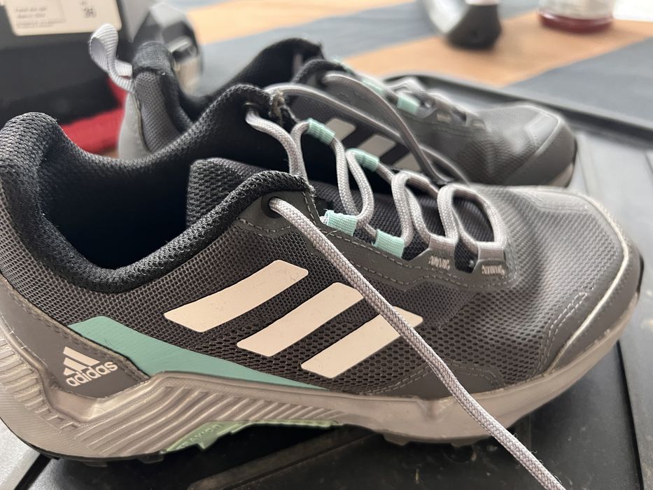 Adidas traxion copii