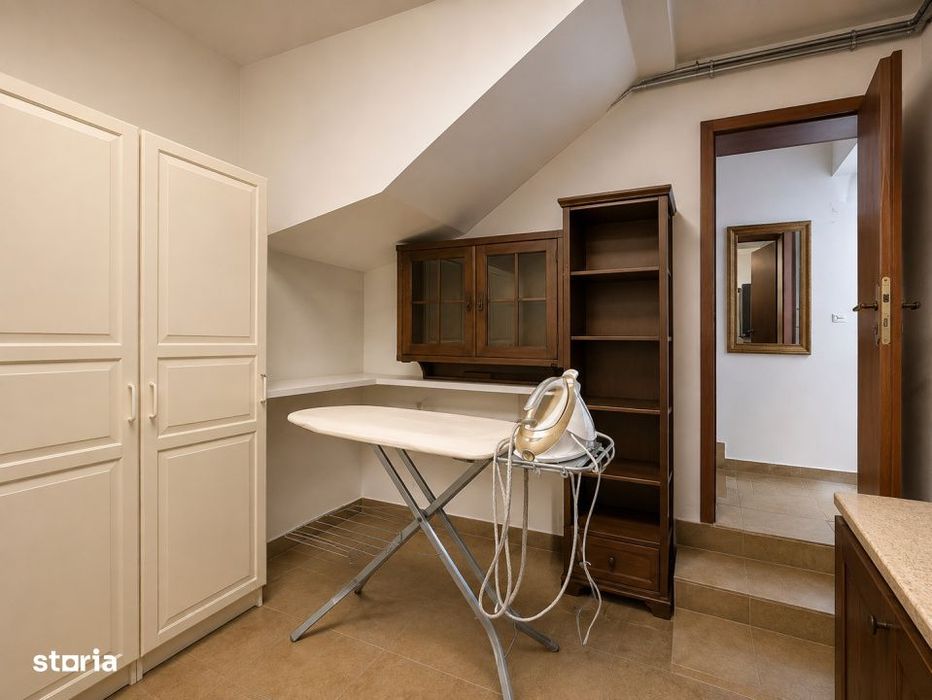 Exclusivitate Vila Eleganta 4 camere - zona Porche Nord Voluntari