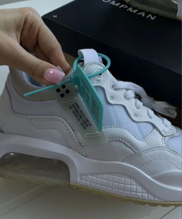 Nike Jordan Sotiladi