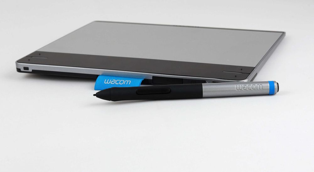 Чисто нов графичен таблет  Wacom Intuos Creative Pen Small.
